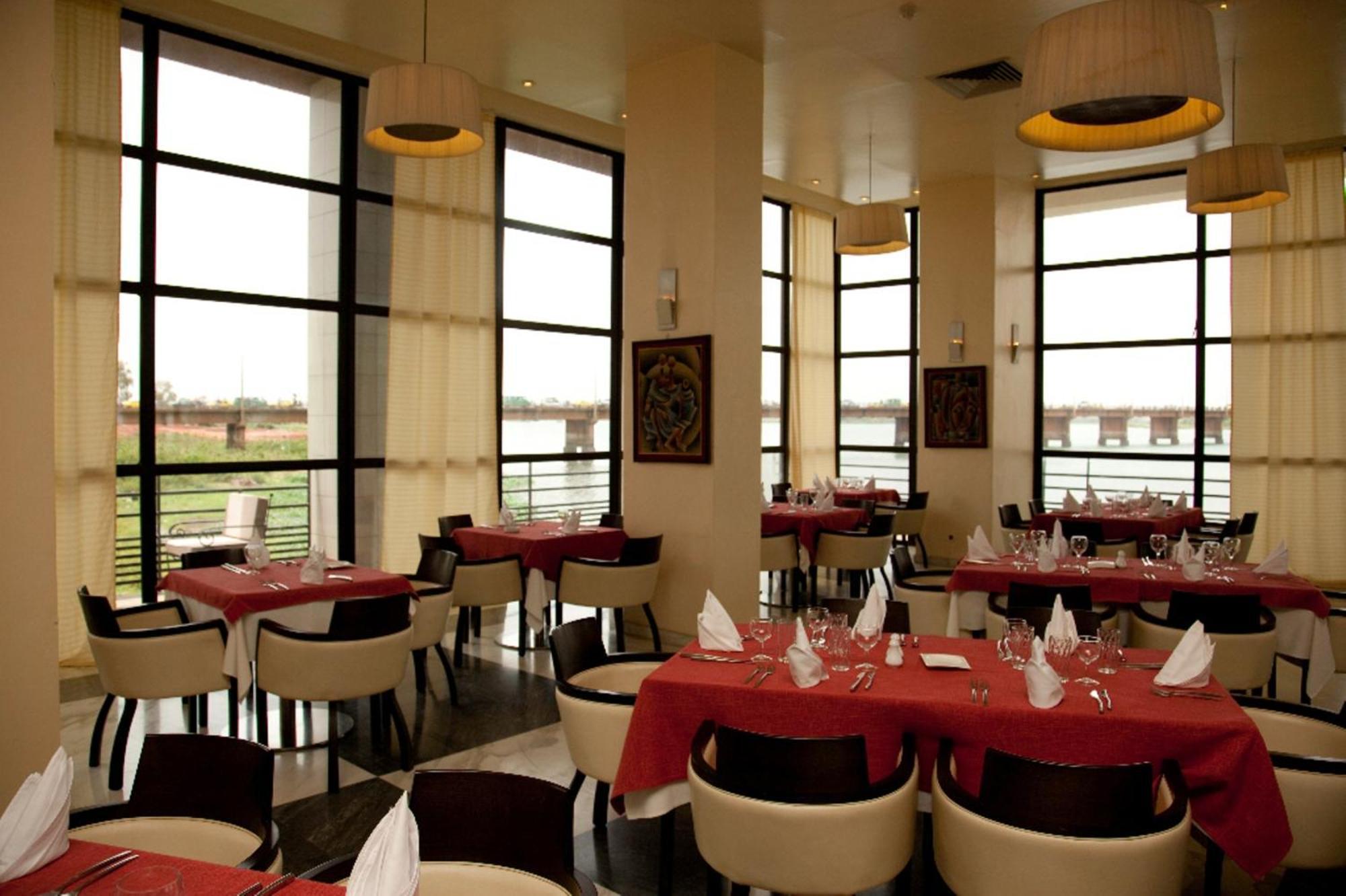 Hotel El Farouk במאקו מראה חיצוני תמונה
