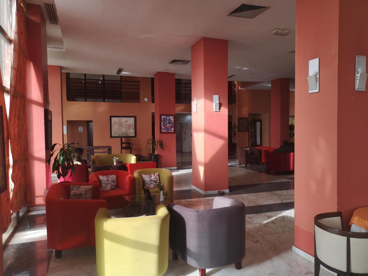 Hotel El Farouk במאקו מראה חיצוני תמונה