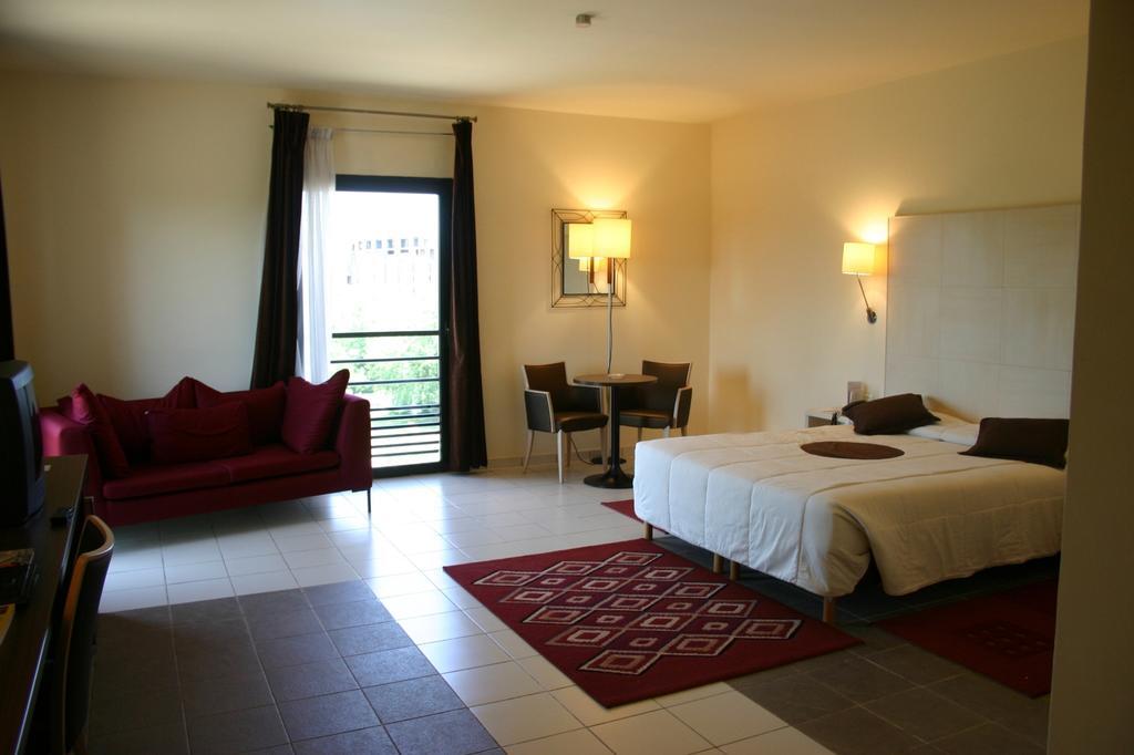 Hotel El Farouk במאקו מראה חיצוני תמונה