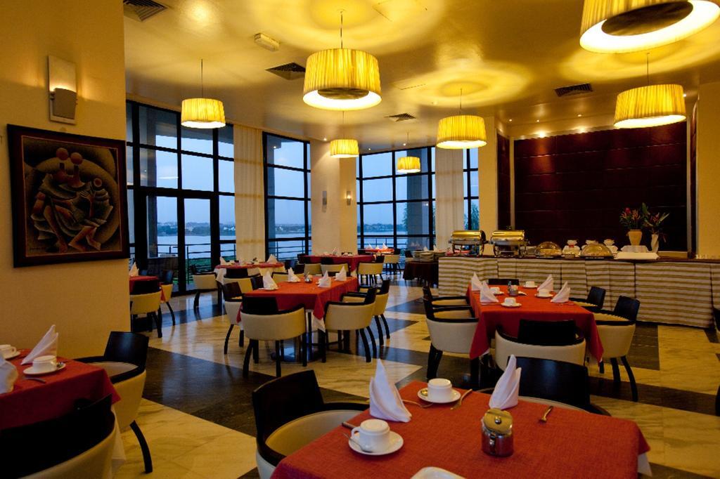 Hotel El Farouk במאקו מראה חיצוני תמונה